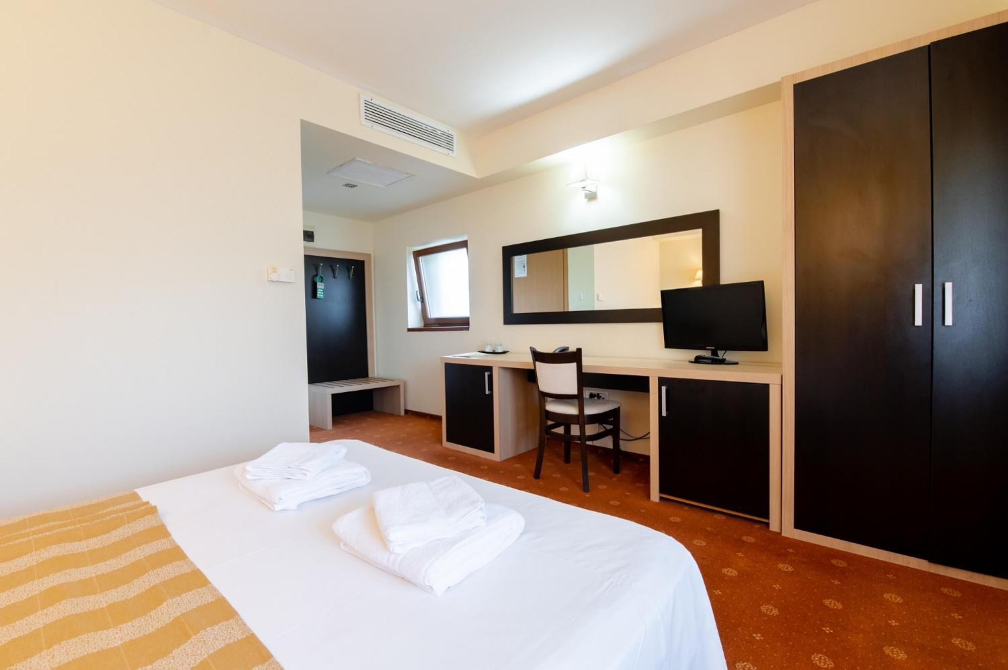 Hotel Oxford By Timhotels Timişoara Eksteriør bilde