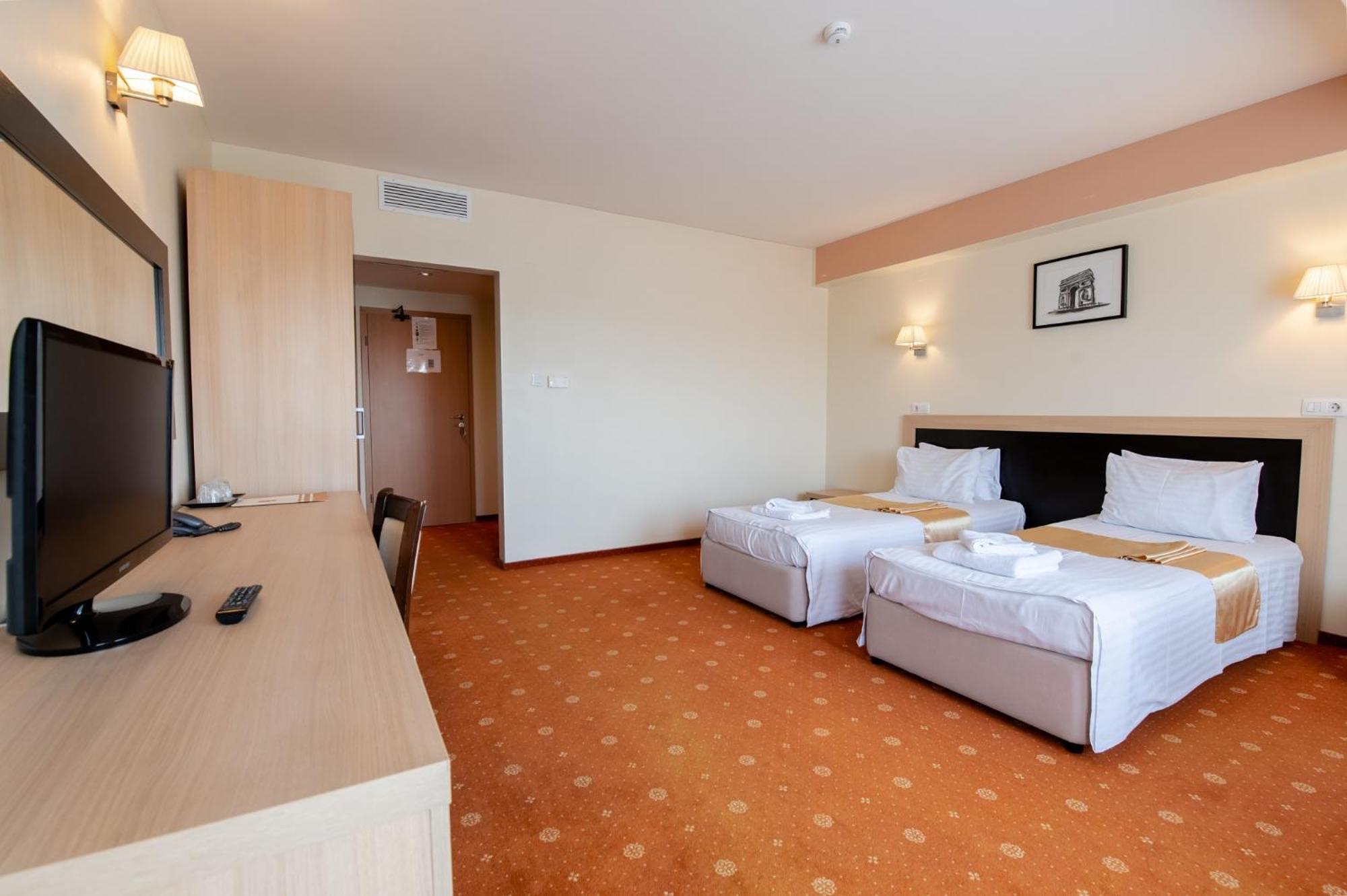 Hotel Oxford By Timhotels Timişoara Eksteriør bilde