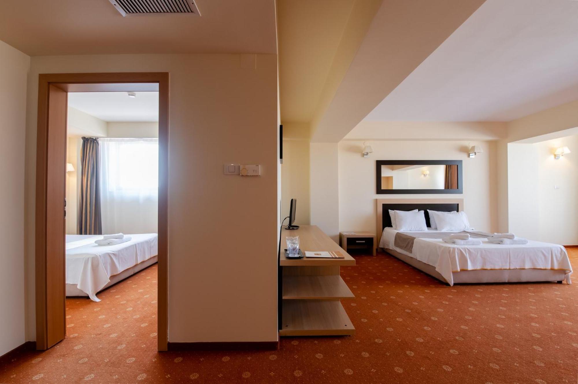 Hotel Oxford By Timhotels Timişoara Eksteriør bilde