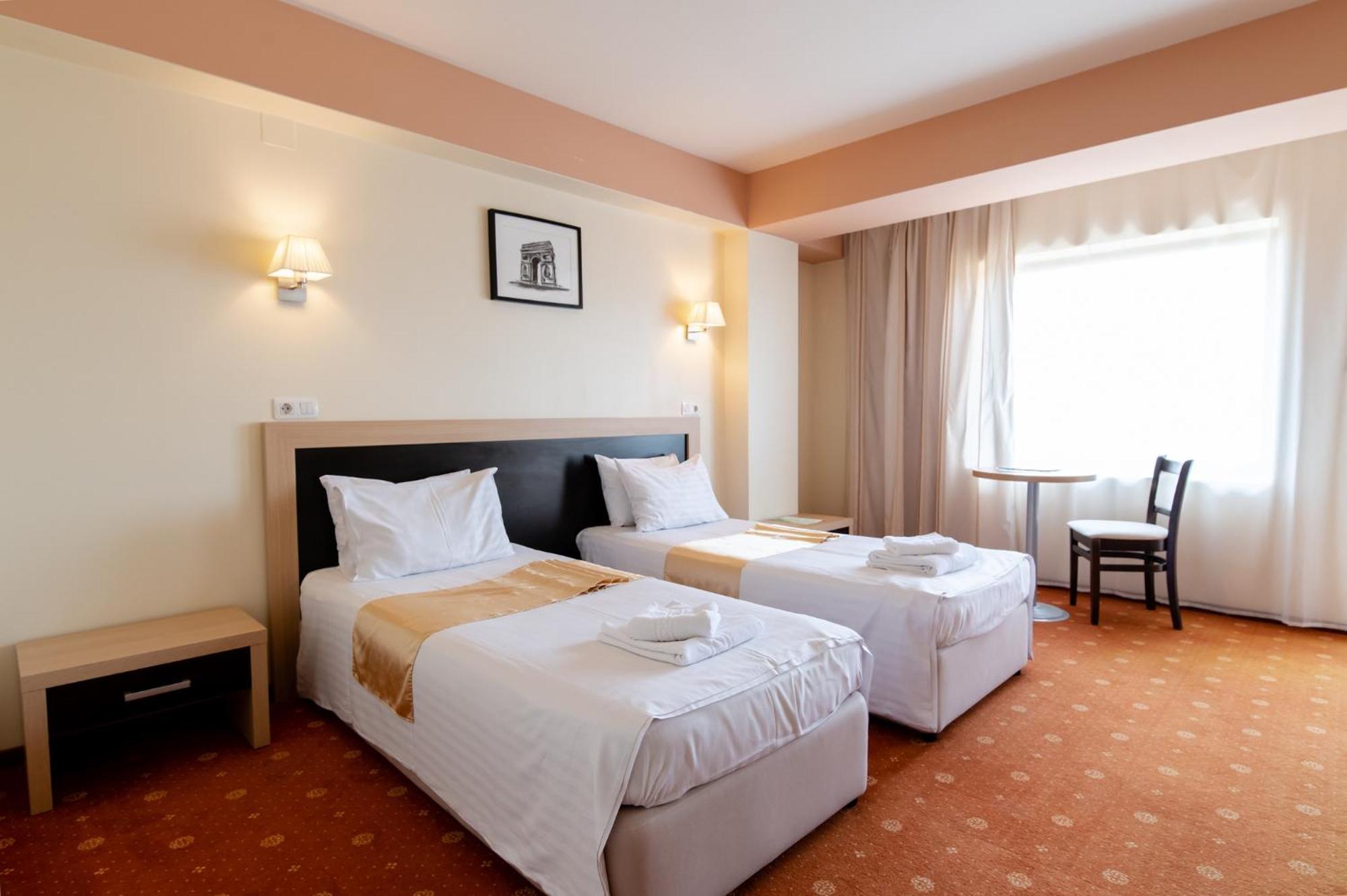 Hotel Oxford By Timhotels Timişoara Eksteriør bilde